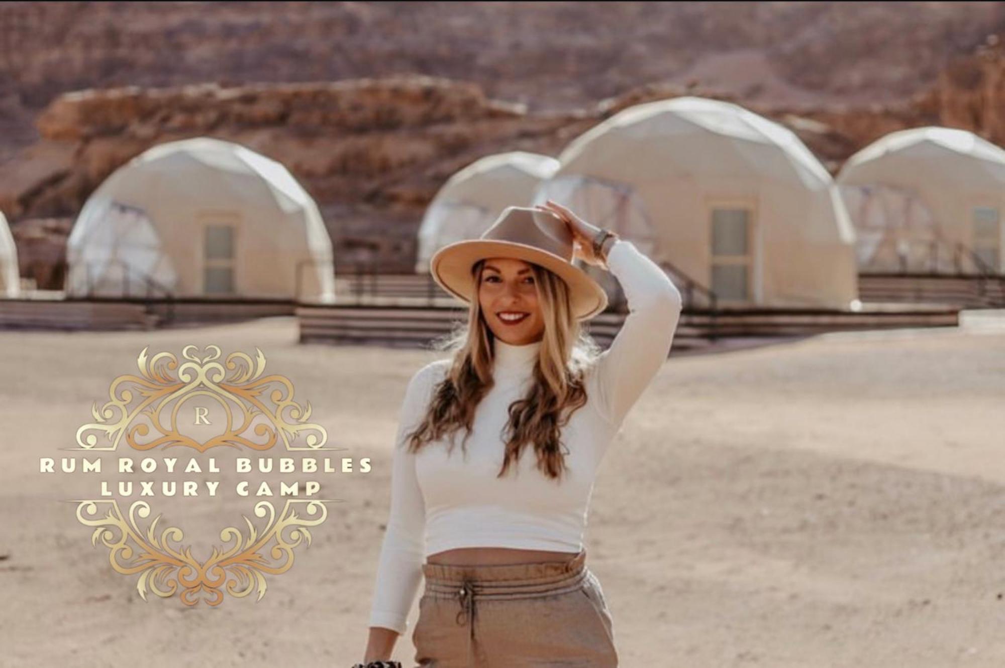 와디럼 Rum Royal Bubbles Luxury Camp 아파트 외부 사진
