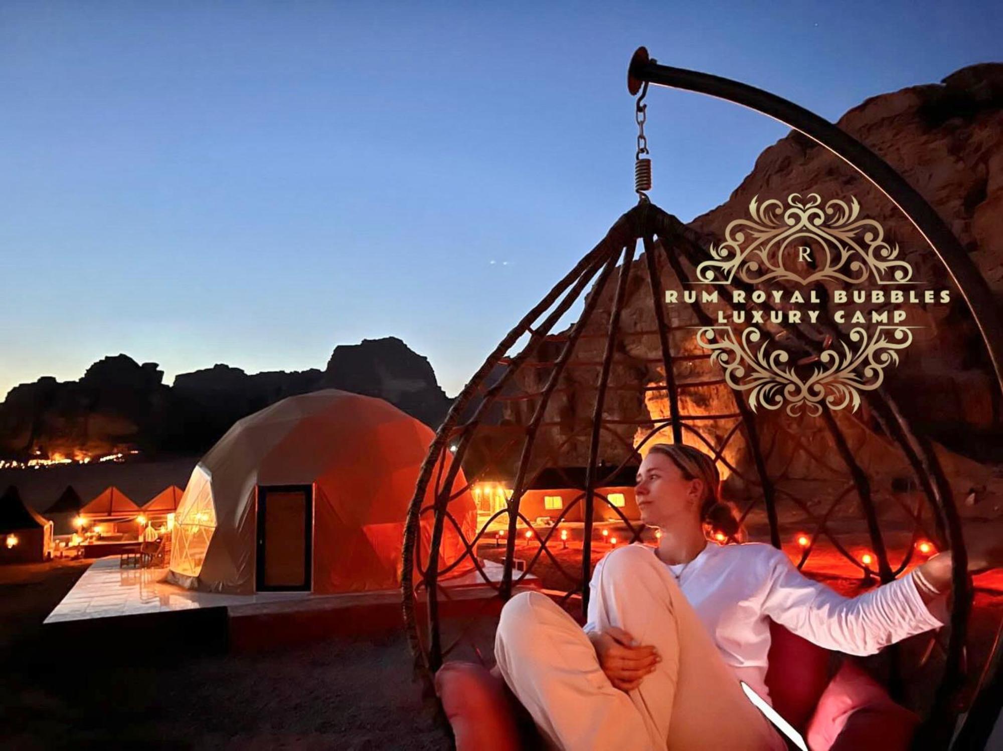 와디럼 Rum Royal Bubbles Luxury Camp 아파트 외부 사진