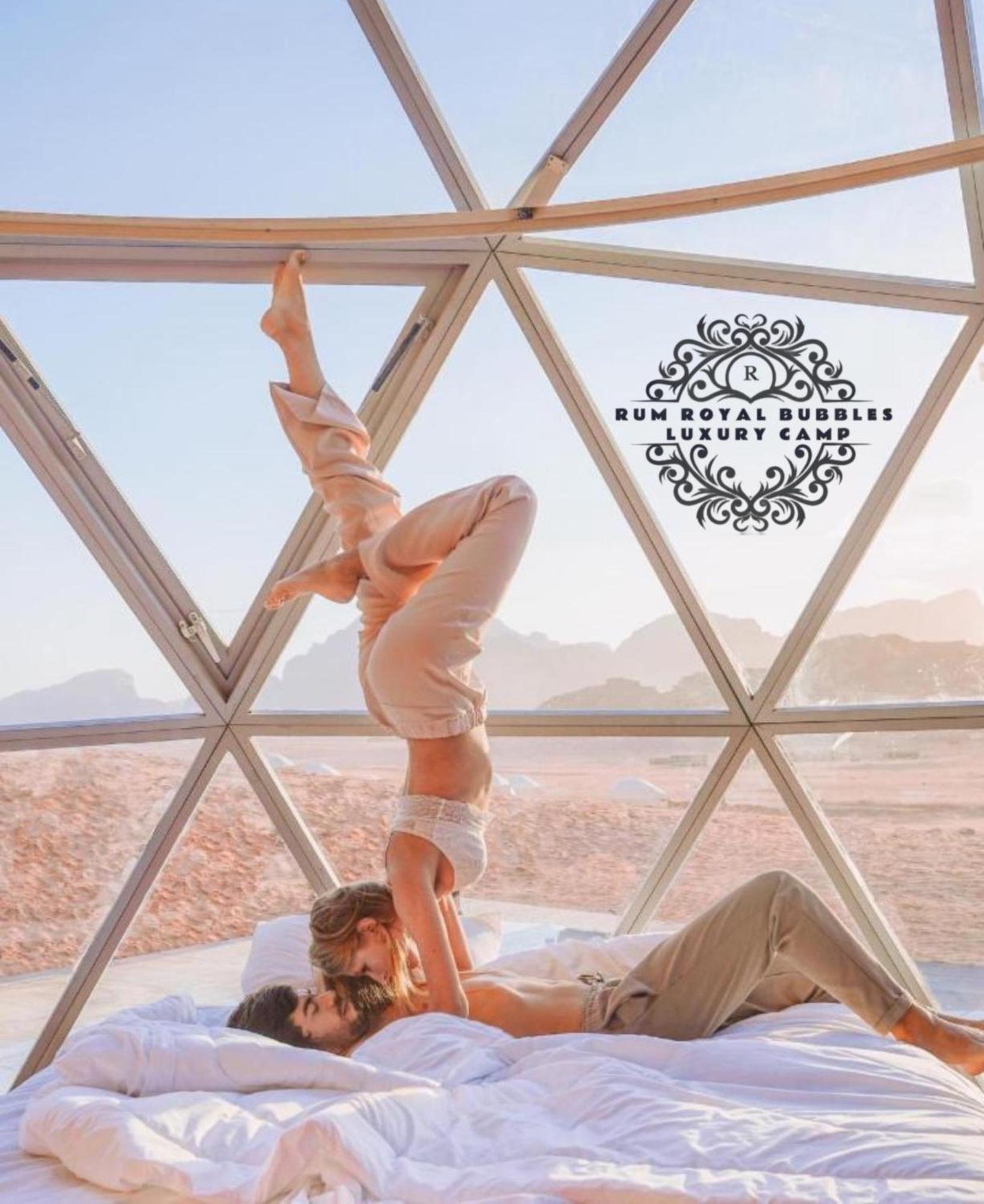 와디럼 Rum Royal Bubbles Luxury Camp 아파트 외부 사진